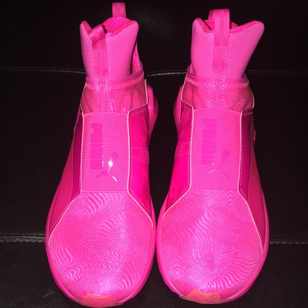 Puma Sneakers